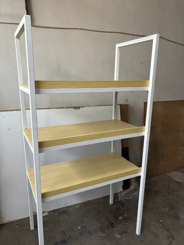 Rak Roti besi | 100x50x190cm