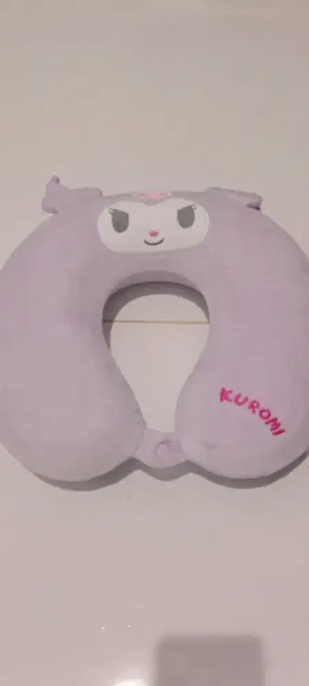 Bantal Leher Kuromi