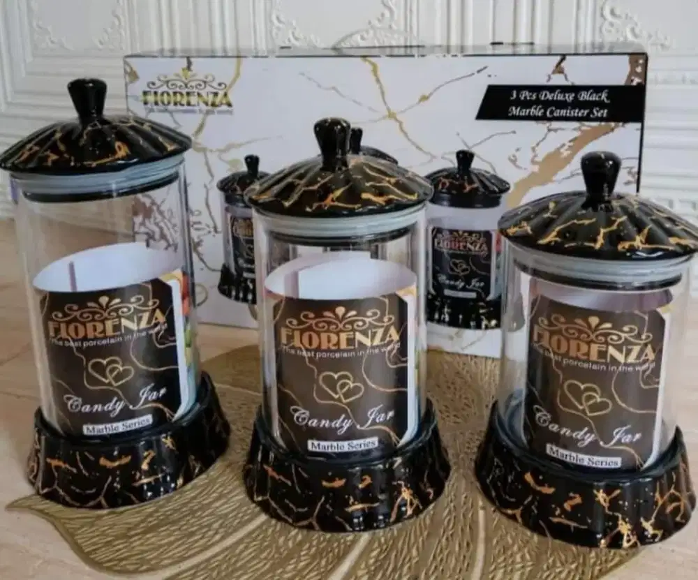 Fiorenza Hitam set toples