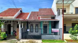 Rumah 1 Lt Mudah Akses ke Gerbang Tol Sentul Selatan Siap Huni J-17273