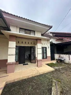RUMAH DALAM KOMPLEK DI SETIABUDI LUAS  10 x 21