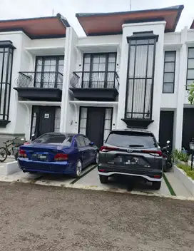 Dijual Rumah baru american clasic 600 mtr ke LRT cibubur
