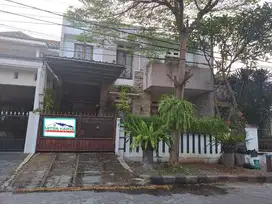 Rumah Cantik Asri Luas Tanah 180 di Komplek PTM Galaxy Bekasi