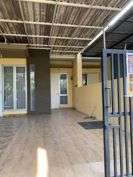 Dijual Rumah Semi Minimalis Plus 1 Unit Ac Siap Huni di Cluster Ifolia