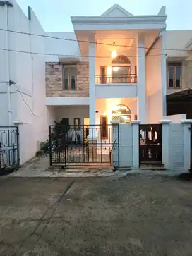 JUAL CEPAT RUMAH 2LT.SIAP HUNI  TAPOS DEPOK