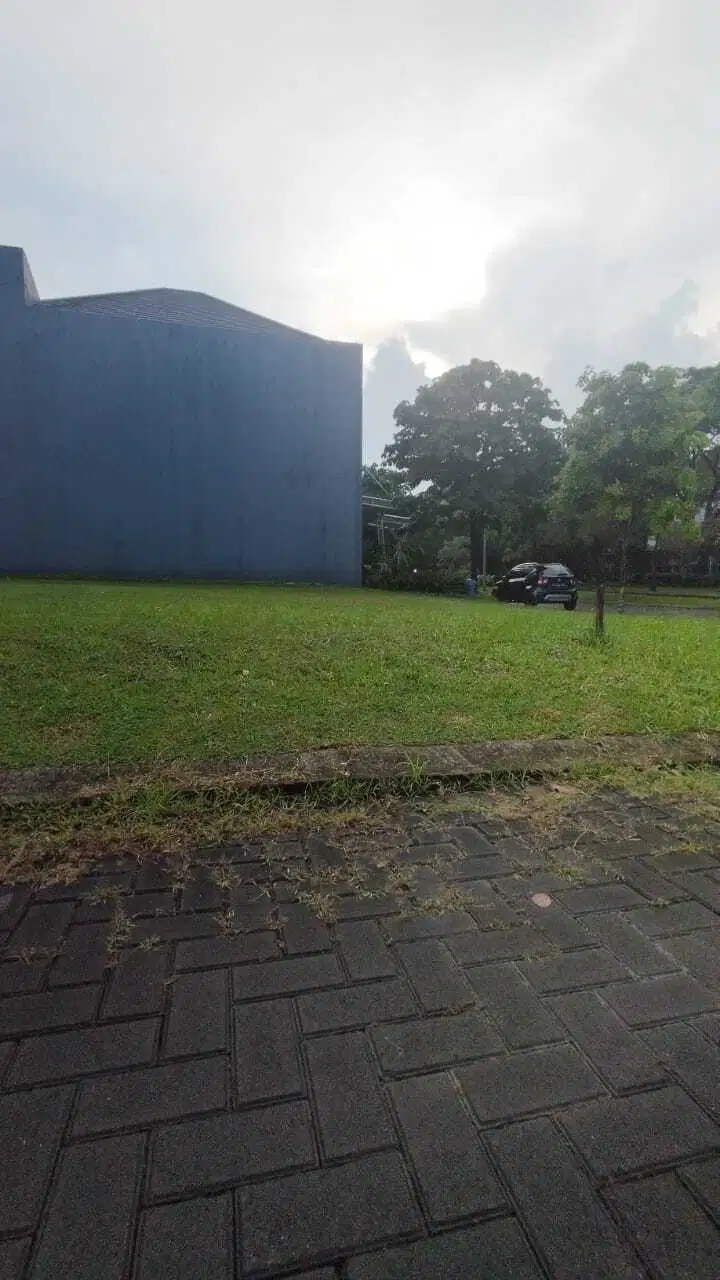 Dijual Tanah Hook, Luas dan Strategis di Cluster Vivacia BSD Tangerang