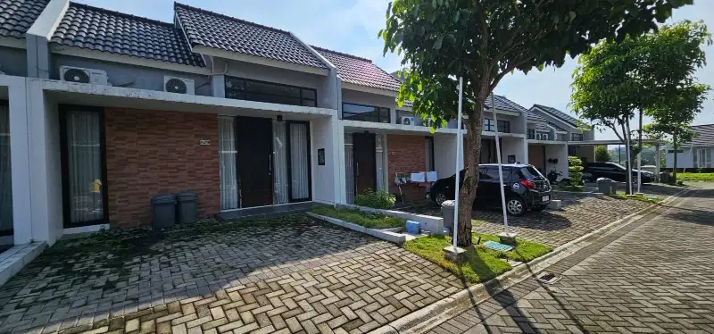 DARIPADA KOS MENDING KONTRAK RUMAH DI SAMBIROTO  TEMBALANG