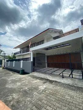 Rumah luas murah dekat UGM jakal km 7 banteng