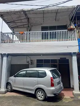 DiJual cpt Rmh 2Lt siap huni di jl wr supraman lokasi strategis&rame