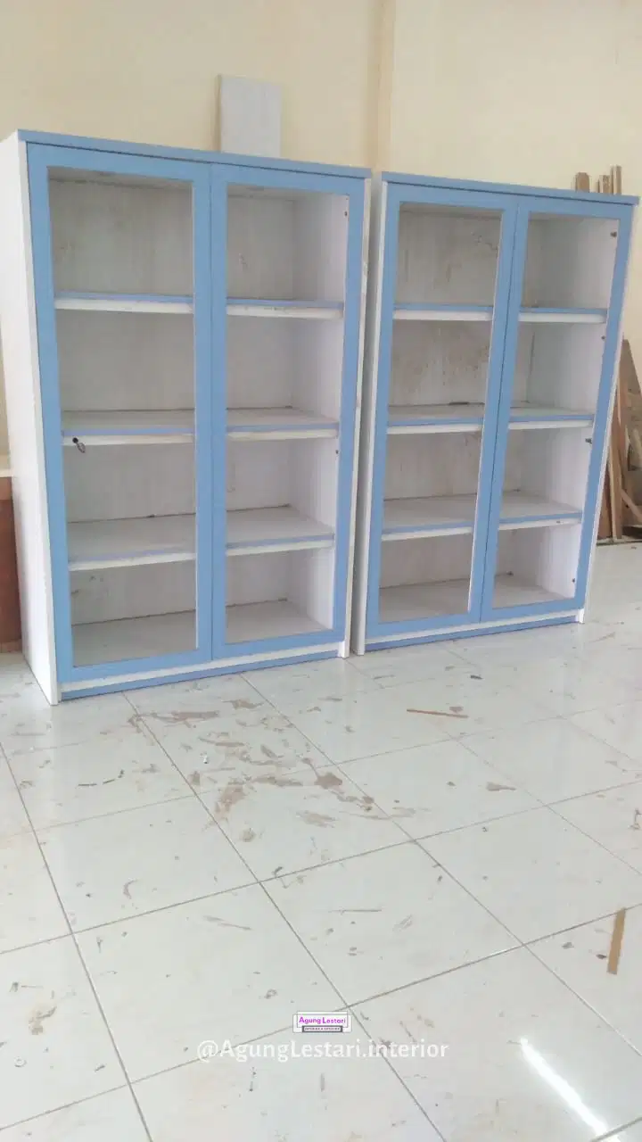 Lemari tas Aesthetic/Lemari sepatu mewah/Custom lemari HPL Surabaya