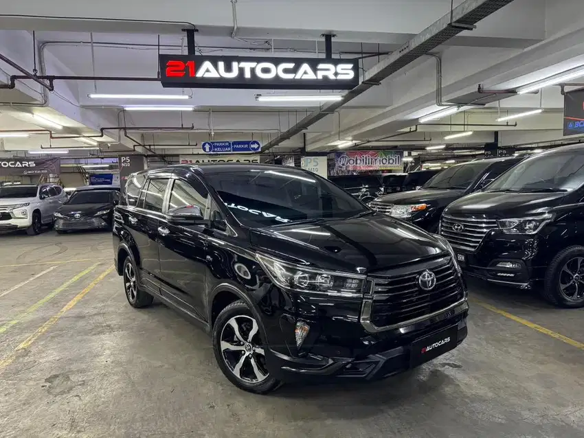 LOW KM!! TOYOTA INNOVA VENTURER 2.0 AT 2021 (ISTIMEWAH)