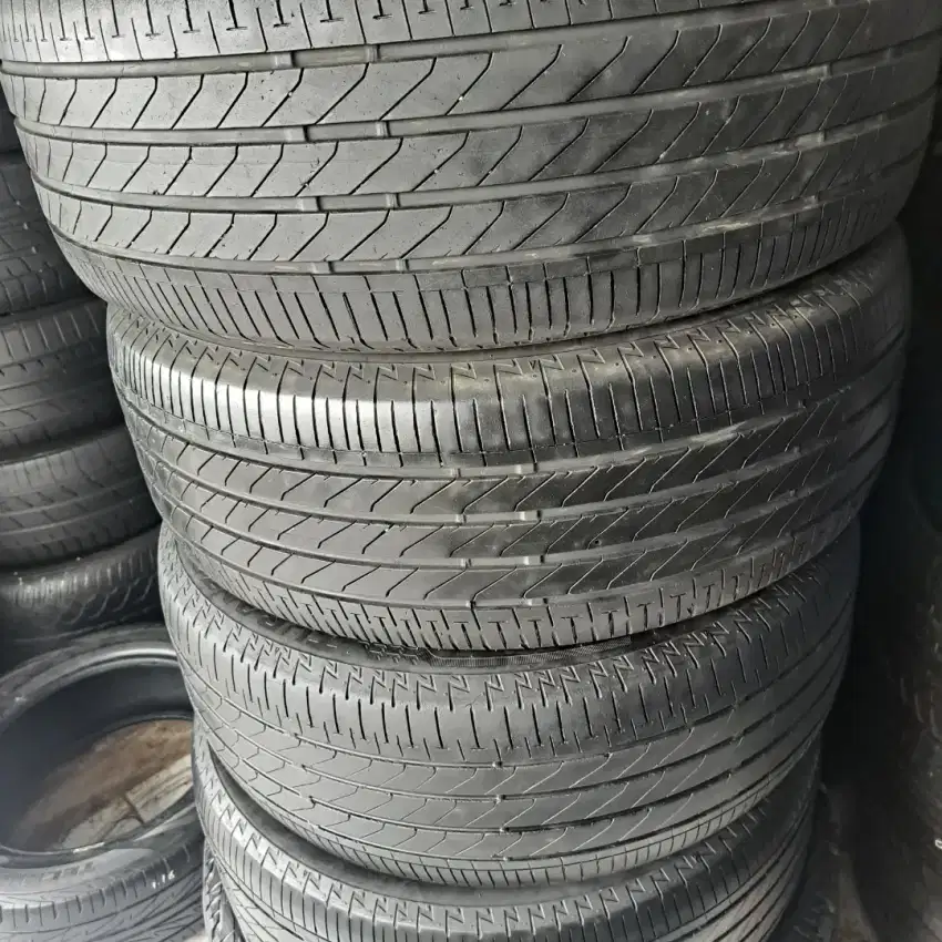 215 55 17 ban bridgestone turanza 4pcs