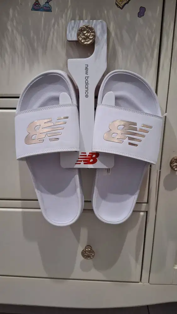 Sandal New Balance - Women New Slides 200 (A/W) Original White