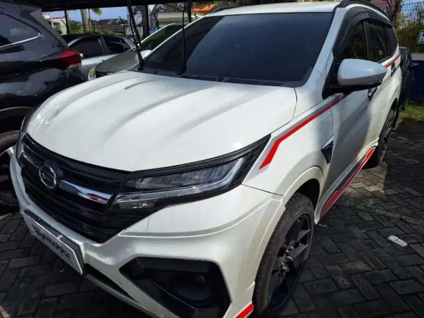 DP Rendah-Daihatsu Terios 1.5 R Custom Bensin-AT 2018