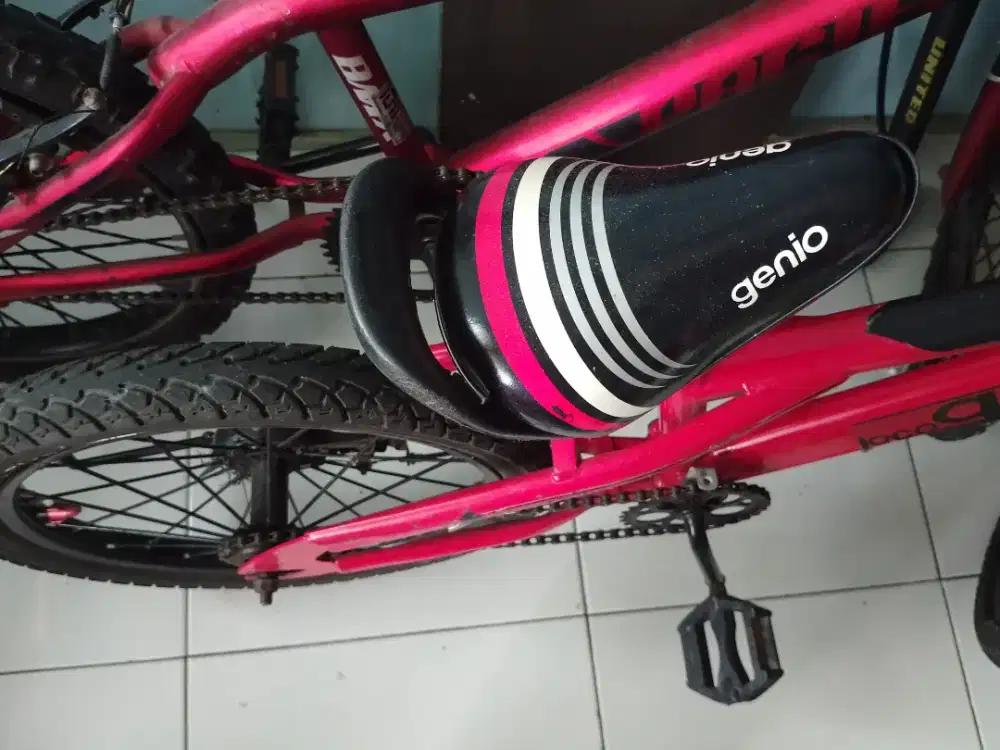 Sepeda BMX Anak