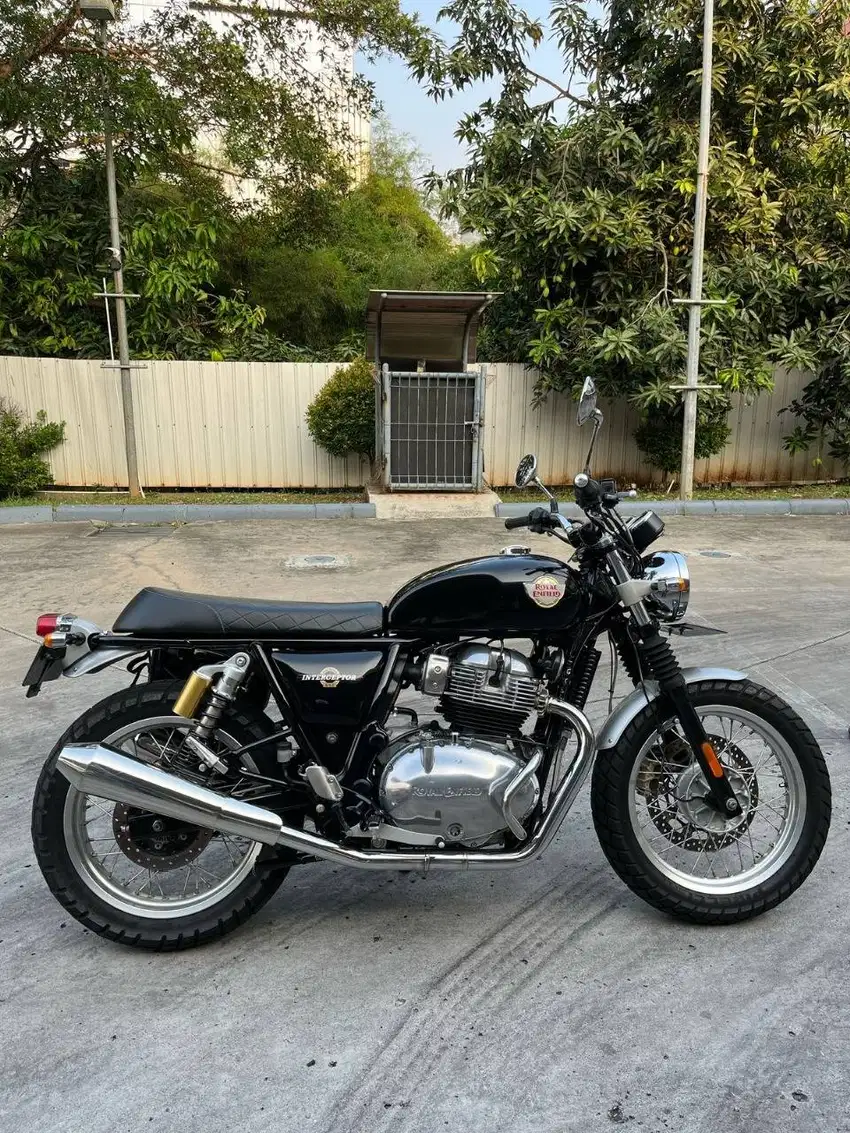 Royal Enfield Interceptor 650 FP Hitam 2021