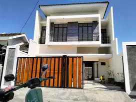 Harga Murah‼️Rumah Baru Grees Private Pool Wonorejo Rungkut Surabaya