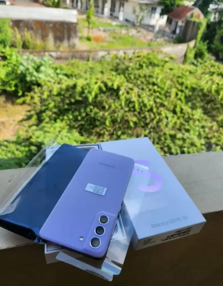 Samsung Galaxy S21 FE 8/256 GB SEIN Kondisi Seperti Baru