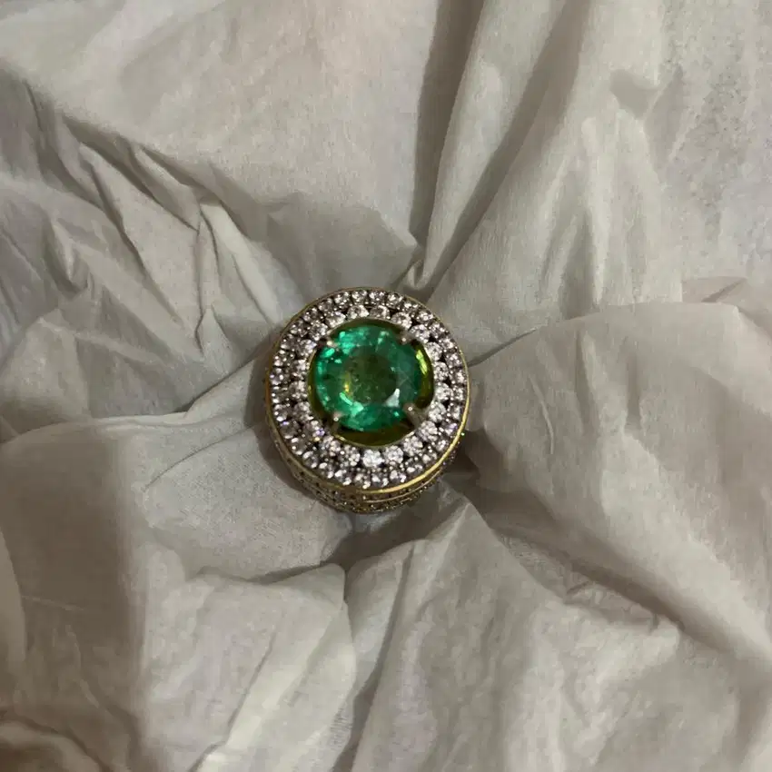 natural emerald zamrud
