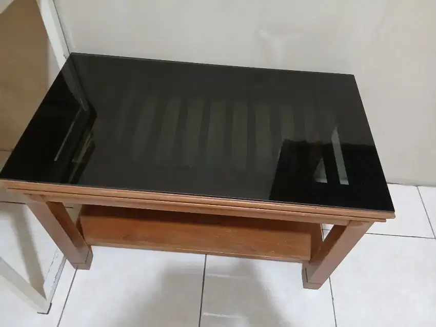 Meja Tamu Kaca Jati Bagus Kokoh