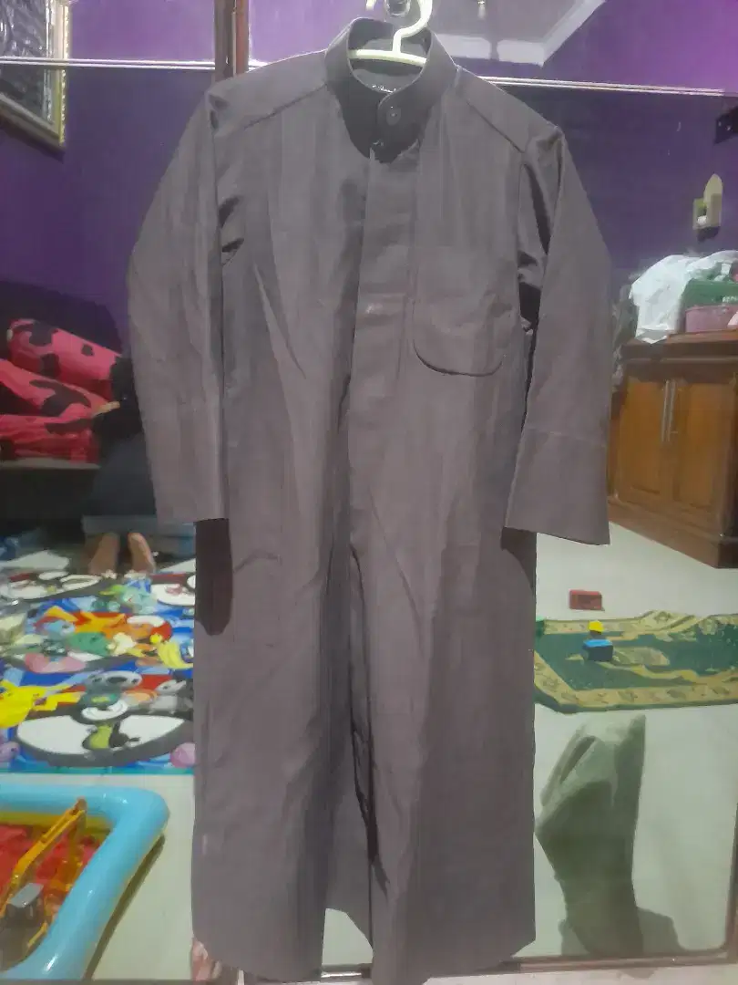 Jubah anak saudi