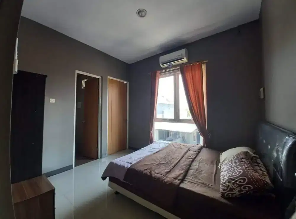 Murah dijual cepat full furnish rumah mewah siap pakai palebon