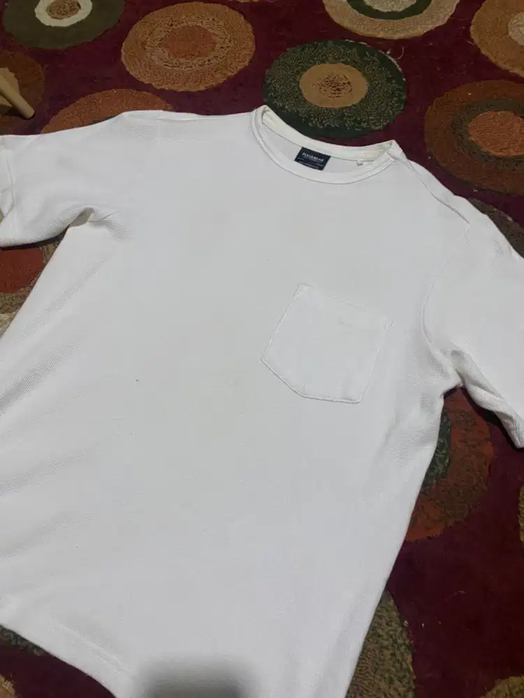 Kaos baju motif wol hitam PULLNBEAR PULL&BEAR original