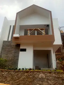 Rumah Baru 2Lantai View Bandung Dekat Kota Bandung