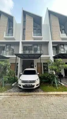 Provence Suites Bsd Rumah Lebar5 Hadap Utara 1,8 M Nego