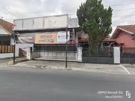 Rumah plus kios Sumampir dekat kampus SPN, Amikom, UIN, UNSOED