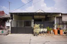 Rumah LT 120 Strategis 25 Menit ke Mall Grand Cakung Siap Nego J-23711