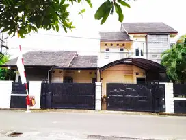 Rumah 2 lantai villa cinere mas akses strategis fasilitas lengkap