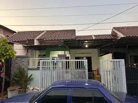 Dijual Rumah 2 Kamar di Simprug Poris Tangerang
