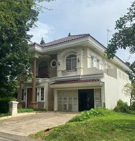 Dijual cepat rumah siap huni 2 lantai Taman Diponegoro Lippo Karawaci