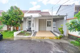 Rumah Semi Furnish Dekat RS Sari Asih Ciputat Free Biaya Biaya J-7403