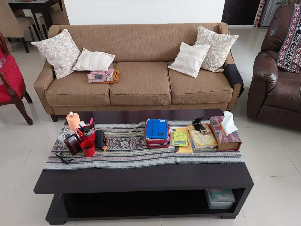 Sofa & Meja 1 Set Lengkap