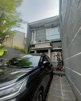 Dijual Rumah 2 Lt Hadap Timur Dekat RS Mitra Keluarga Jatiasih J-28201