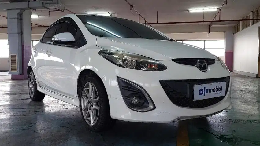 DP Rendah  4JT Mazda 2 1.5 R Bensin-MT 2014 Putih