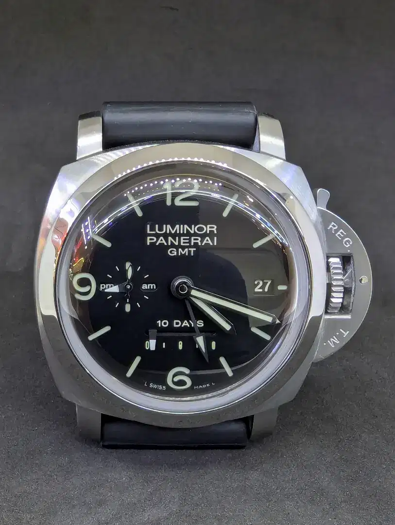 Luminor panerai pam270