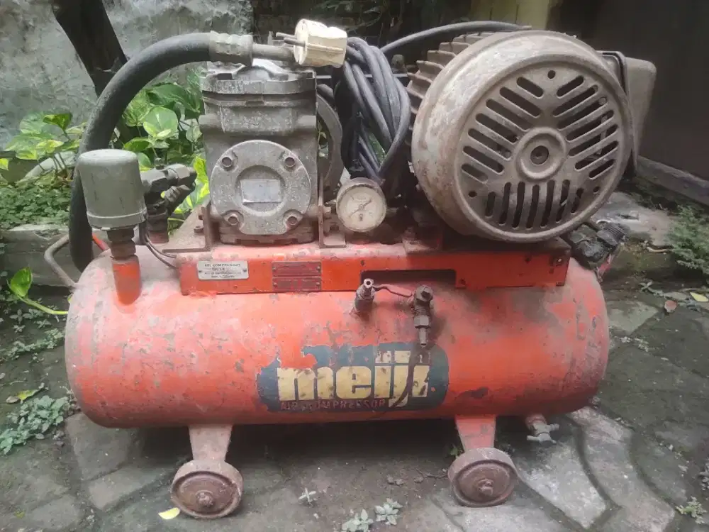 KOMPRESSOR MEIJI. JAPAN