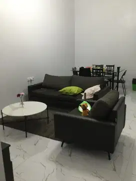 D jual rumah pluit murni