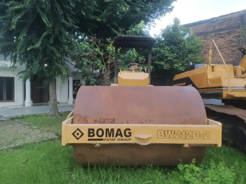 Vobro Compactor Bomag BW212D-2