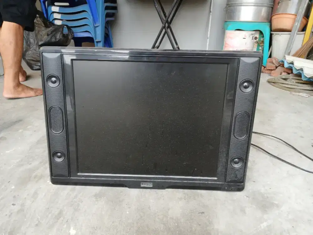 DIJUAL DI JUAL LAYAR MONITOR LCD LED BEKAS NYALA SESUAI FOTO