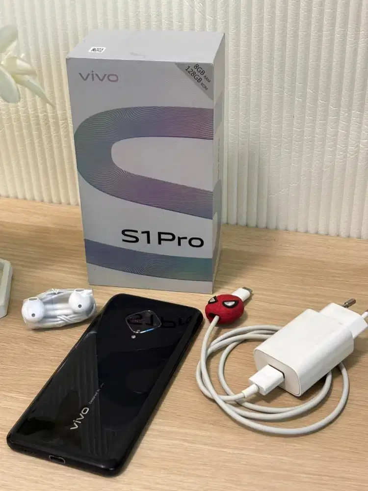 VIVO S1pro 8Gb/128gb
