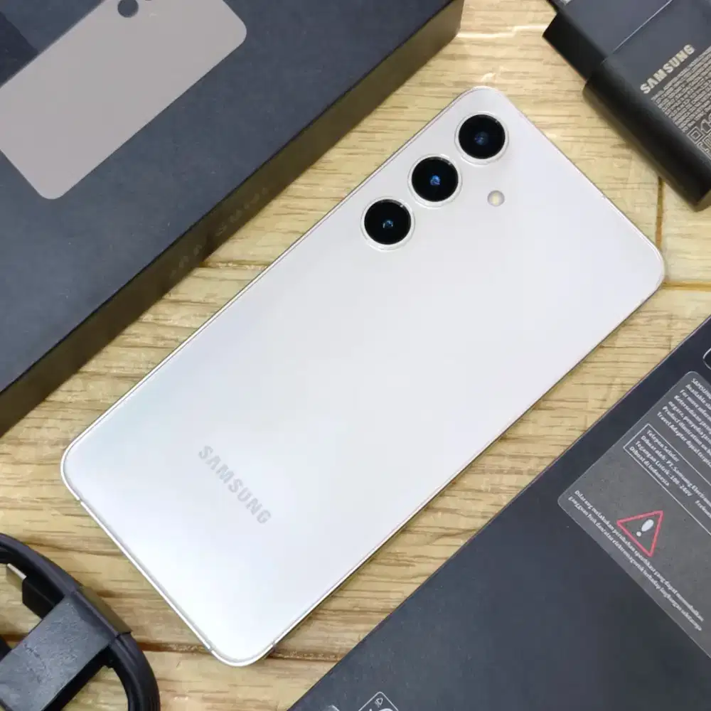 Samsung Galaxy S24 5G 8/256 GB Marble Gray SEIN [ Fullset ] Garansi