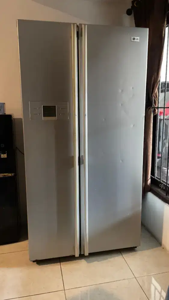 KULKAS 2 PINTU DIJUAL