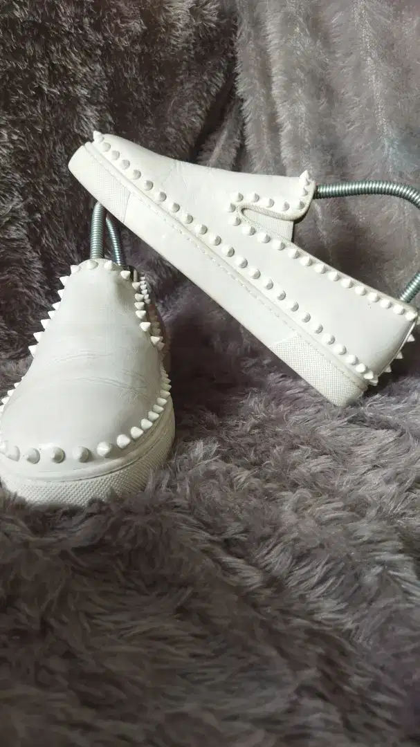 Christian Louboutin Pikboat Slip On Sneakers Authentic Mulus