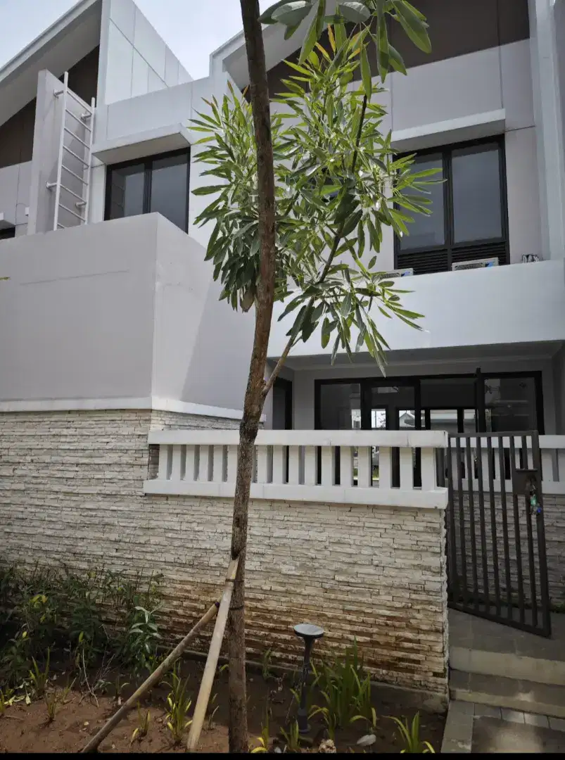 Rumah Baru 2 Lantai Di Podomoro Terusan Buah Batu