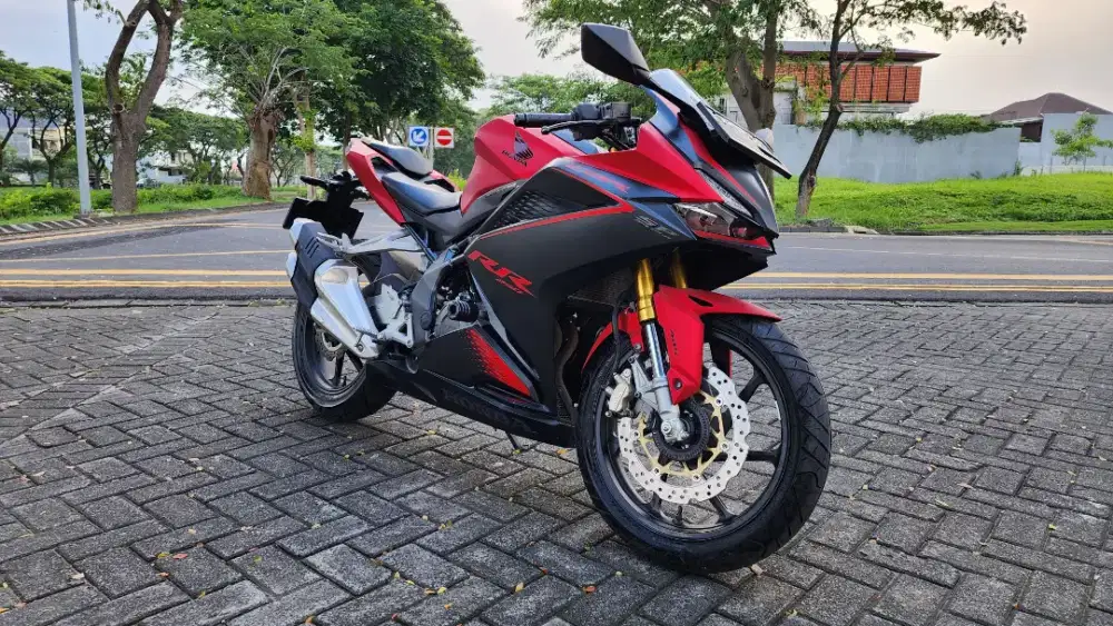 JUAL CEPAT HONDA ALL NEW CBR 250RR 2021 LOW ODO