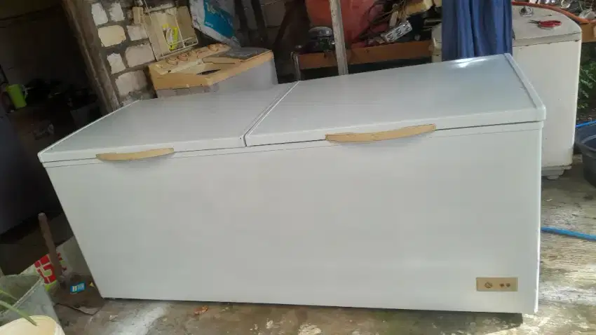 Freezer Box MODENA 800L